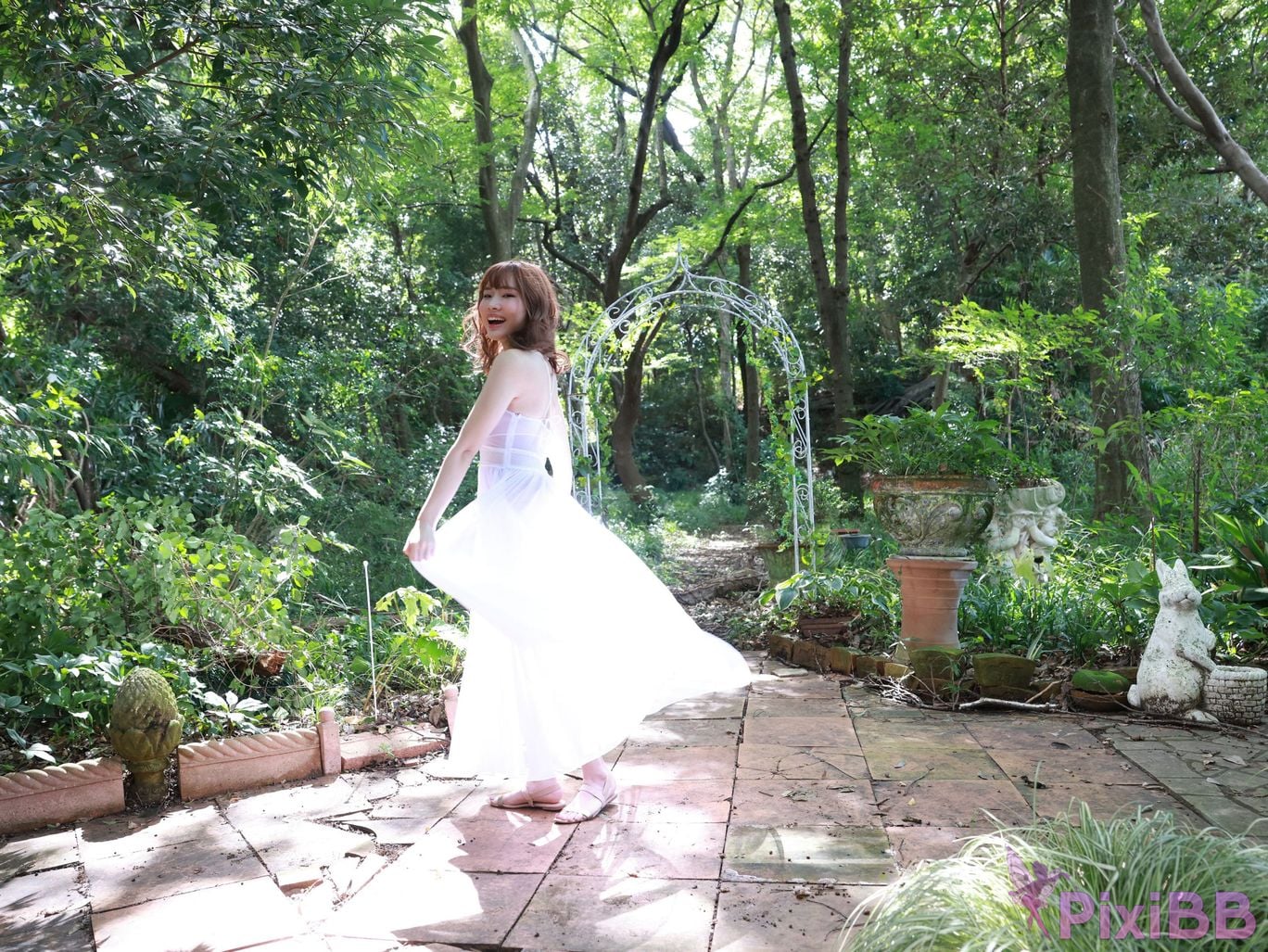 Japanese Idol Nozomi Shirakawa FRIDAY digital photo book white peach Vol.1 PixiBB.COM 009