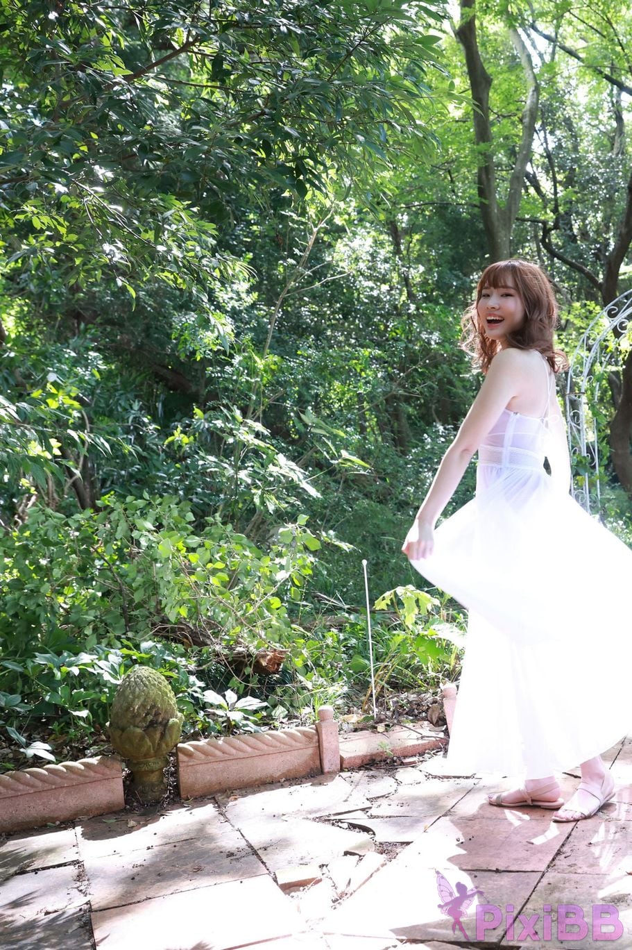 Japanese Idol Nozomi Shirakawa FRIDAY digital photo book white peach Vol.1 PixiBB.COM 011