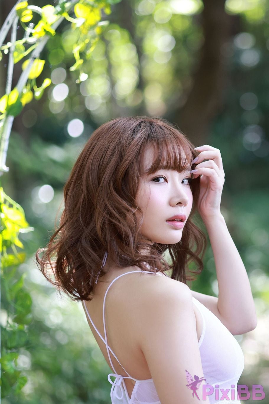 Japanese Idol Nozomi Shirakawa FRIDAY digital photo book white peach Vol.1 PixiBB.COM 019