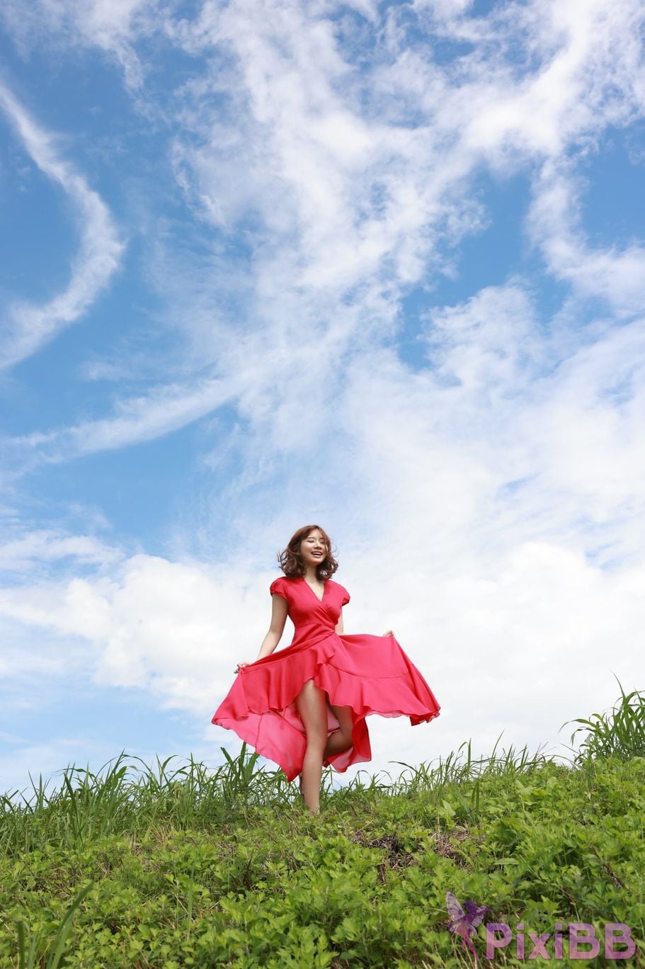 Japanese Idol Nozomi Shirakawa FRIDAY Digital Photo Book White Mince Peach Vol. 2 PixiBB.COM 006