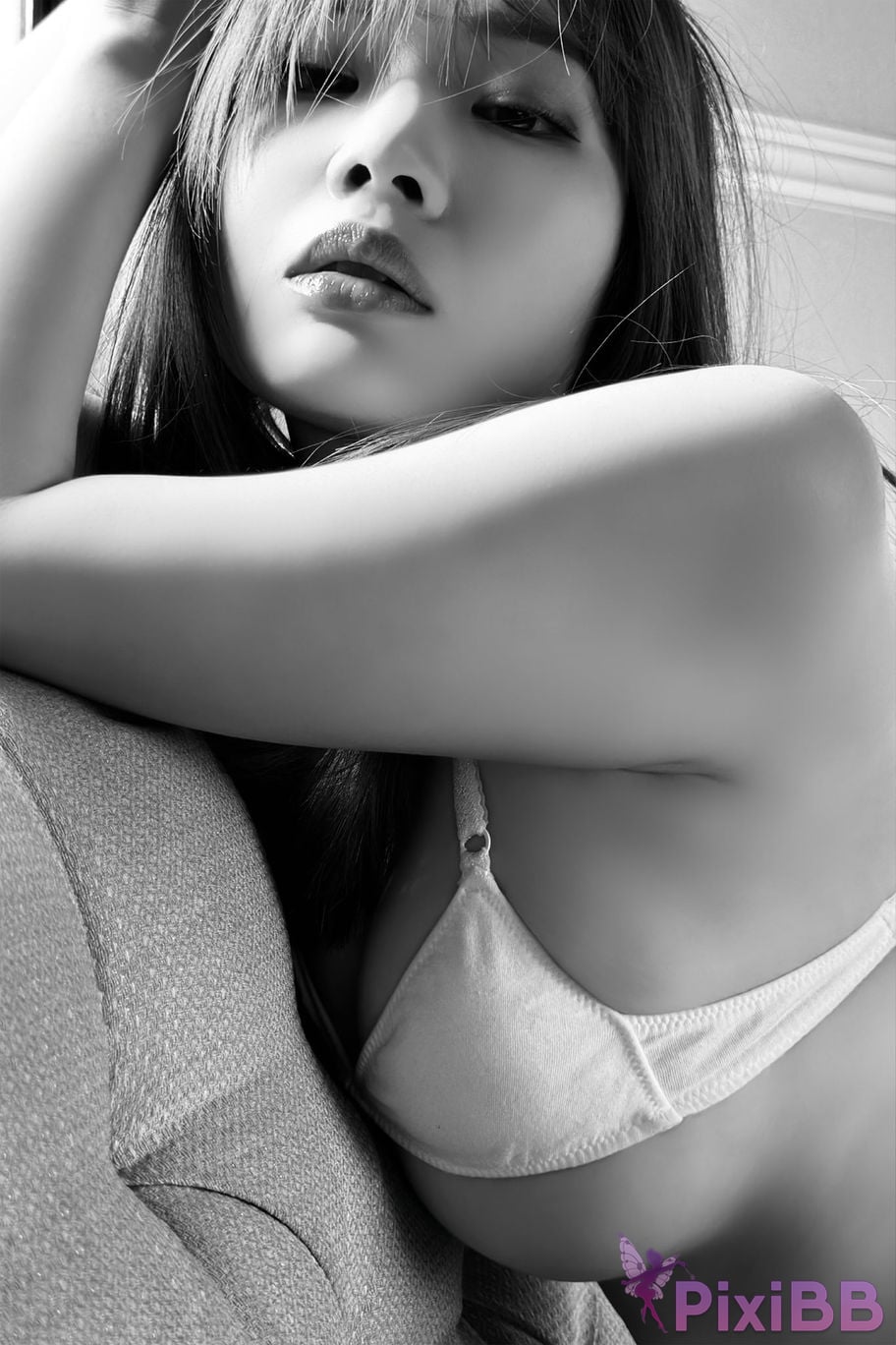 Japanese Idol Nozomi Shirakawa Impossibly white skin Weekly Gendai Digital Photo Collection Gravure Treasure Museum Series PixiBB.COM 086