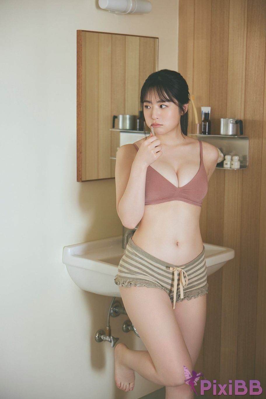 Japanese Idol Yumena Nishino transparency 100 percent Young Champion Digigra PixiBB.COM 046