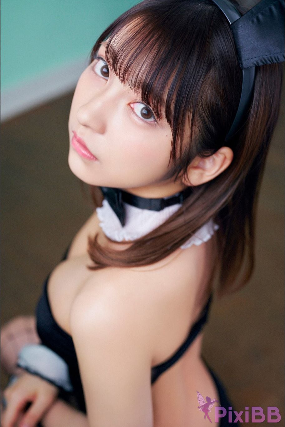 Japanese Idol TOOMI Tomi To Me Spisan Gravure Photo Book PixiBB.COM 011