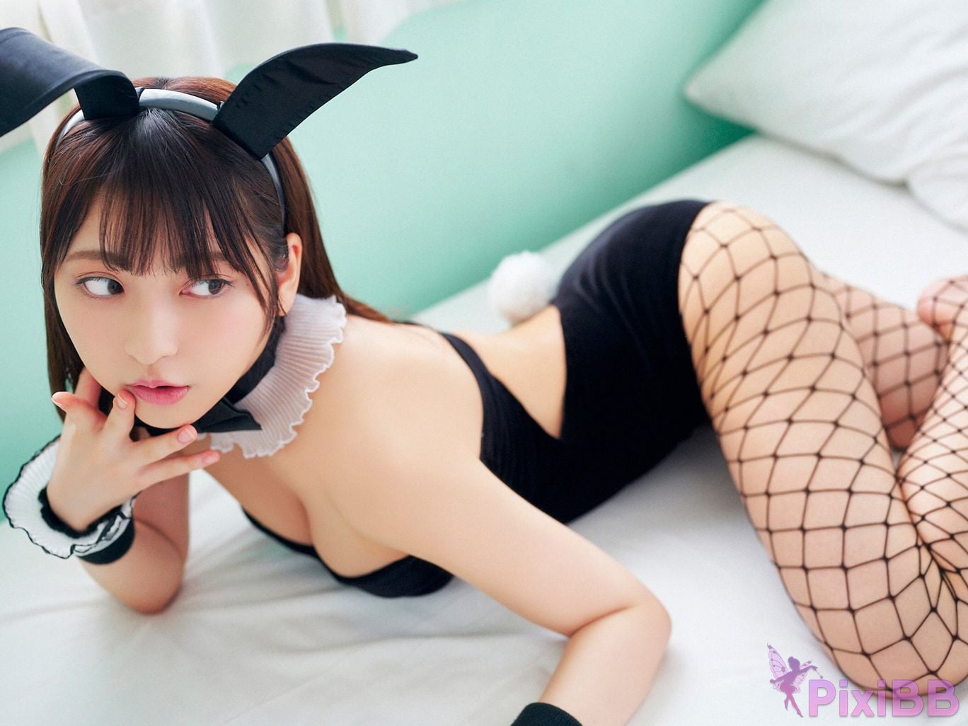 Japanese Idol TOOMI Tomi To Me Spisan Gravure Photo Book PixiBB.COM 013