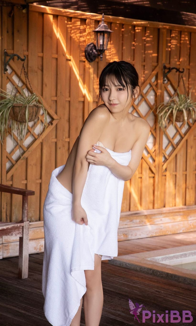 Japanese Idol TOOMI Tomi Digital exclusive photo book You and Spring Ranman Weekly Play PHOTO BOOK PixiBB.COM 028