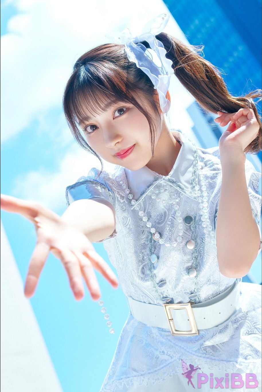 Japanese Idol TOOMI Tomi Off Mode Spisan Gravure Photo Book PixiBB.COM 004