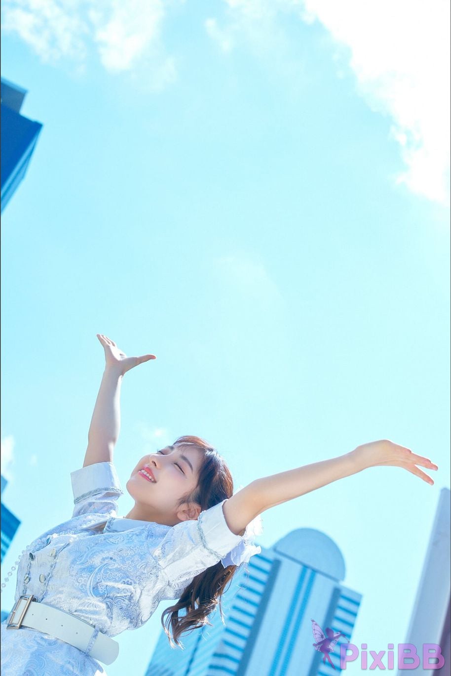 Japanese Idol TOOMI Tomi Off Mode Spisan Gravure Photo Book PixiBB.COM 005