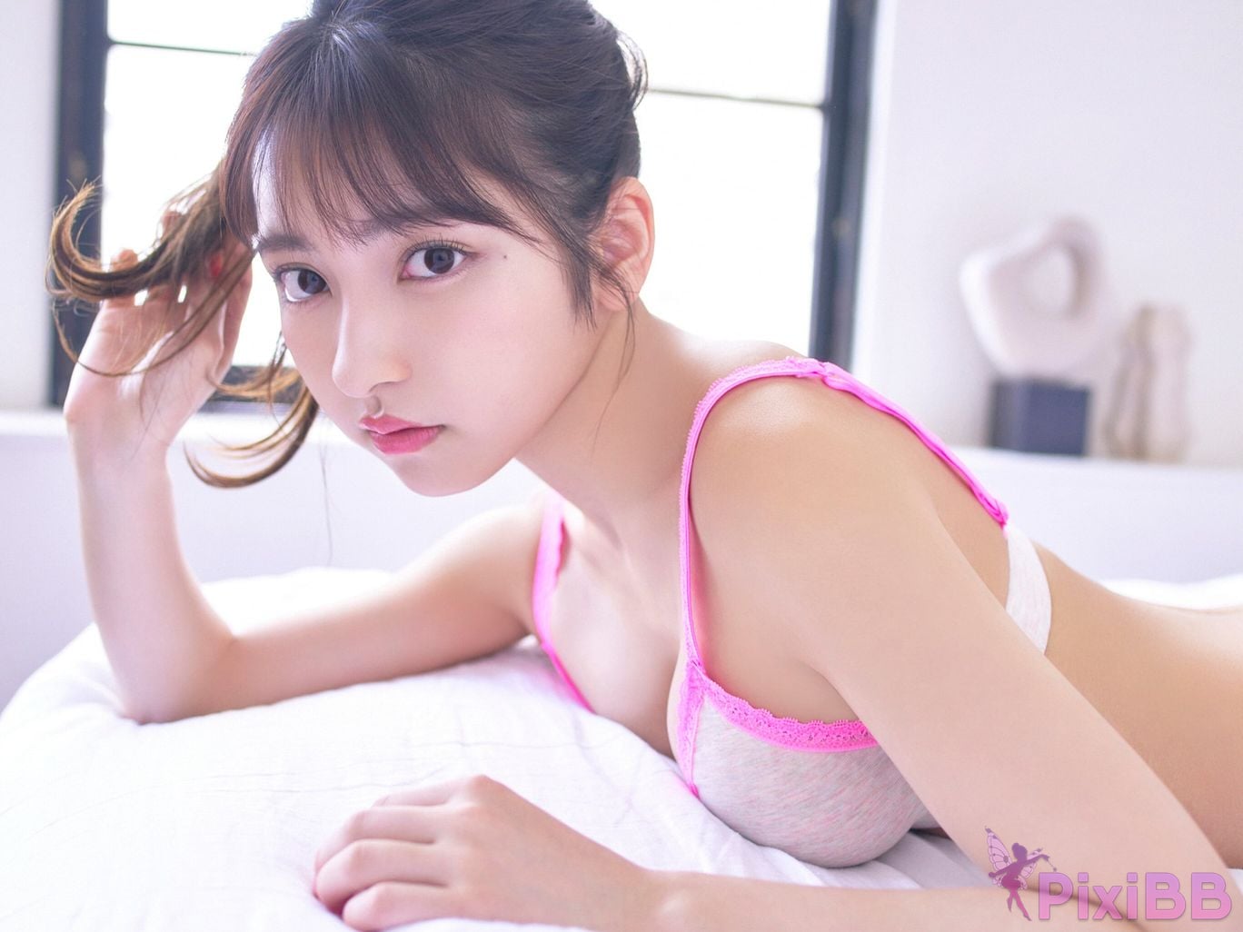 Japanese Idol TOOMI Tomi Off Mode Spisan Gravure Photo Book PixiBB.COM 017