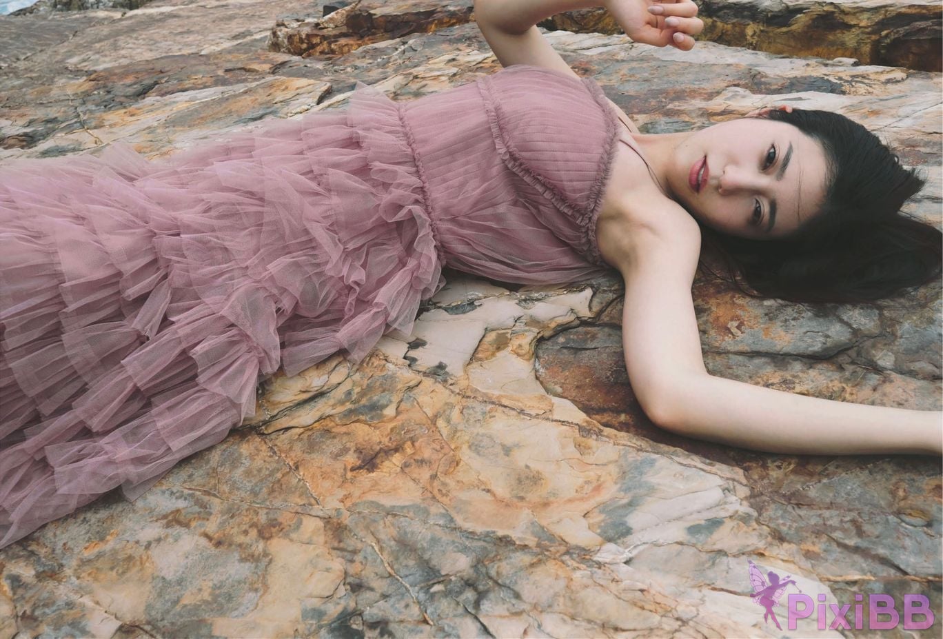 Japanese Idol Natsuki Abe Pursuit Pursue PixiBB.COM 067