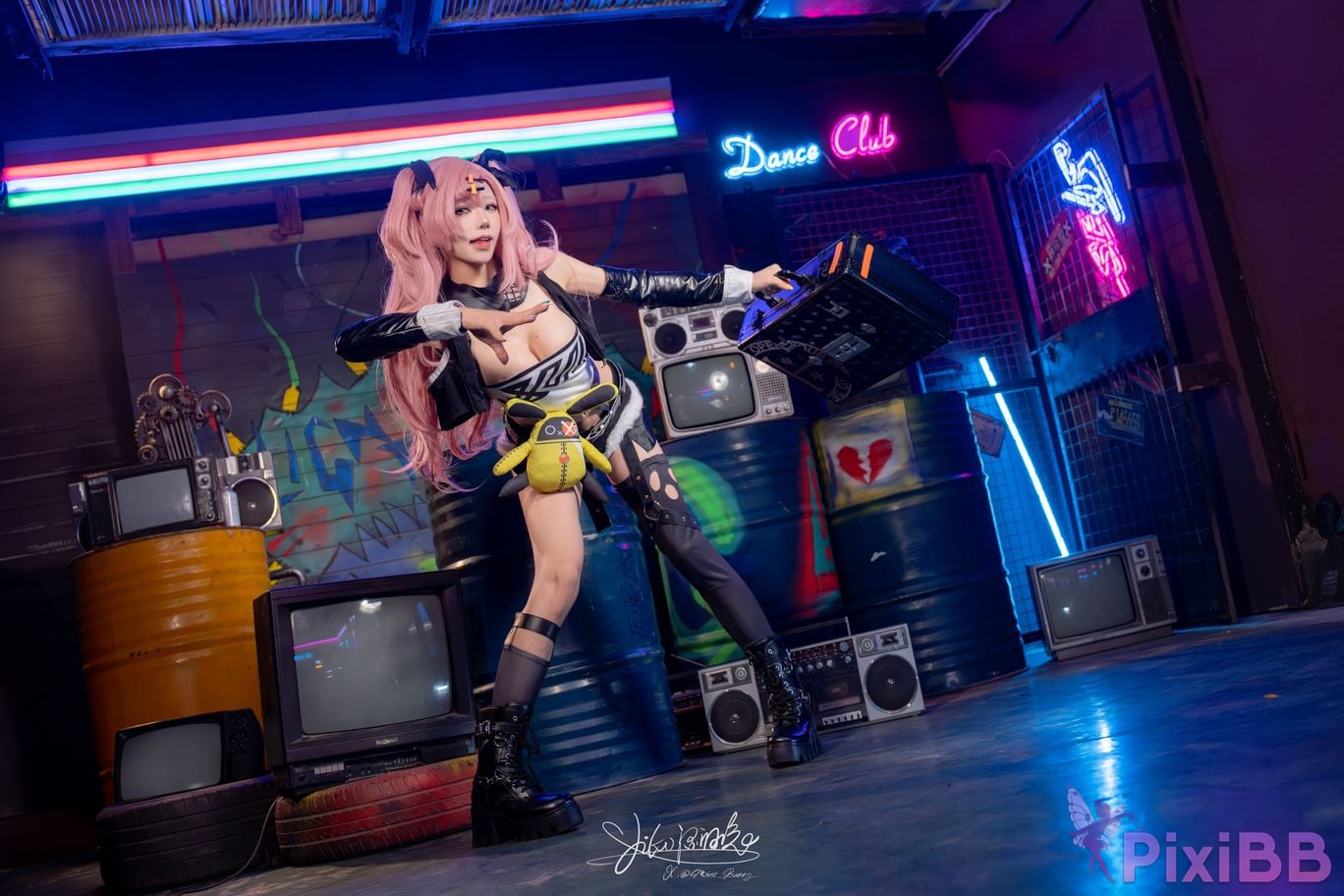 Yaokoututu 咬人小小兔 Nicole (Zenless Zone Zero) PixiBB.COM 1