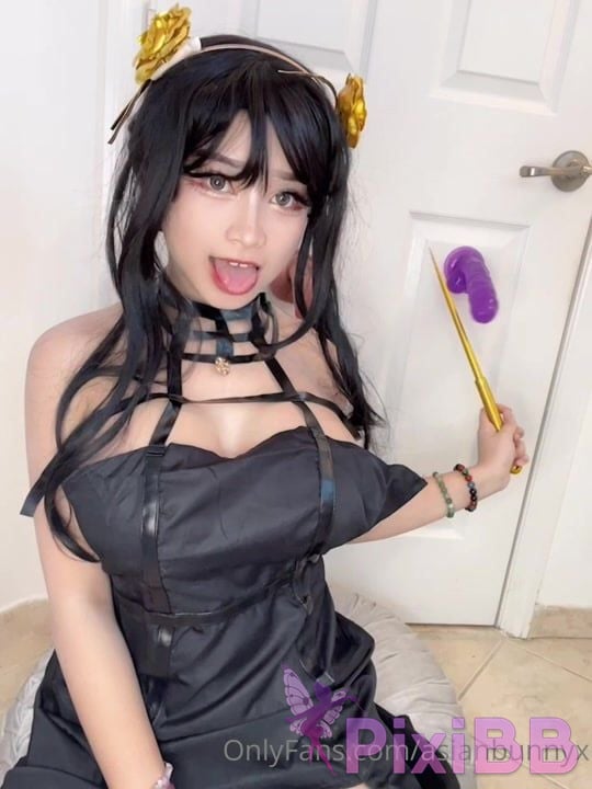 AsianBunnyx Yor Forger PixiBB.COM 004