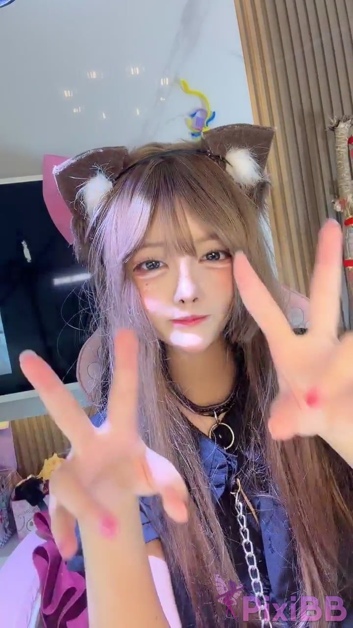 Zhang Wanmeng Super cute girl Cosplay role play Big butt with lots of white fluid PixiBB.COM 010