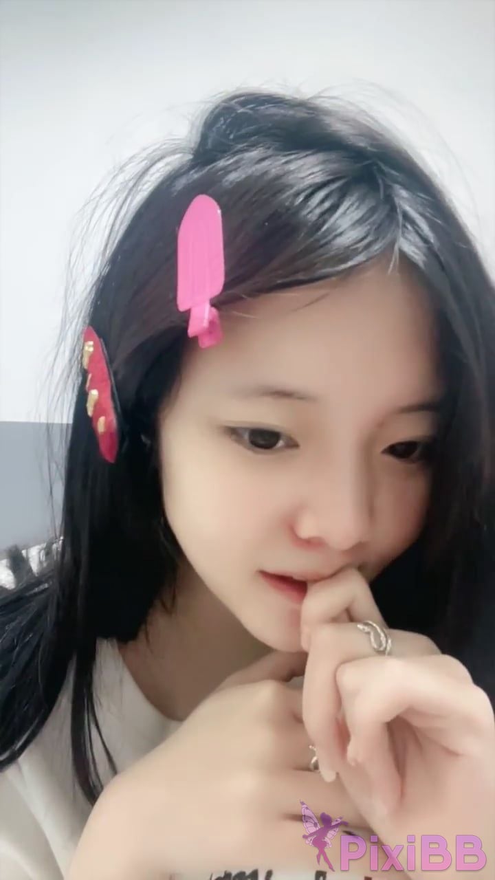 E r o 5 0 S e v 1 . T h a t s n w P l y g i k Sweet little loli Hot songs Dance naked PixiBB.COM 008