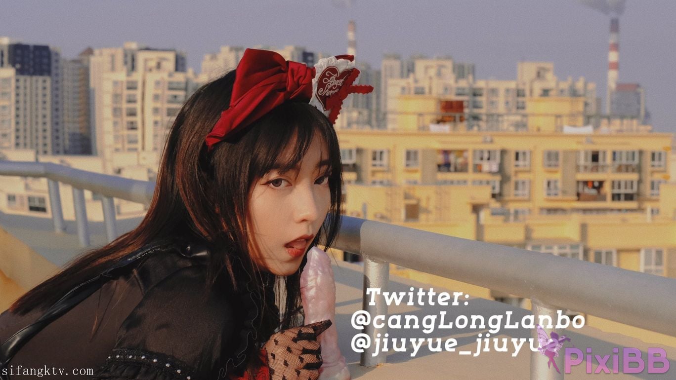 wine moon Best big breasts Private photos exposed in front of people PixiBB.COM 024