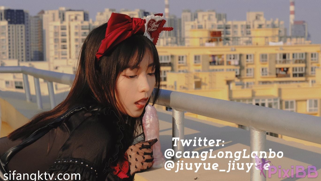 wine moon Best big breasts Private photos exposed in front of people PixiBB.COM 027.JPG