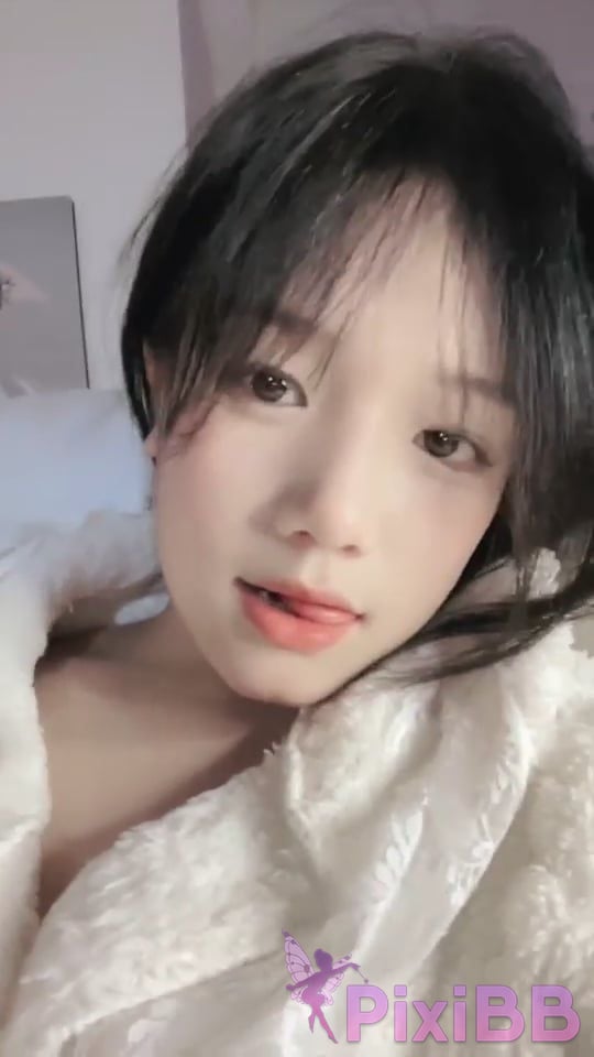 lime S G School girl with tits Beautiful breasts and sweet ass PixiBB.COM 019