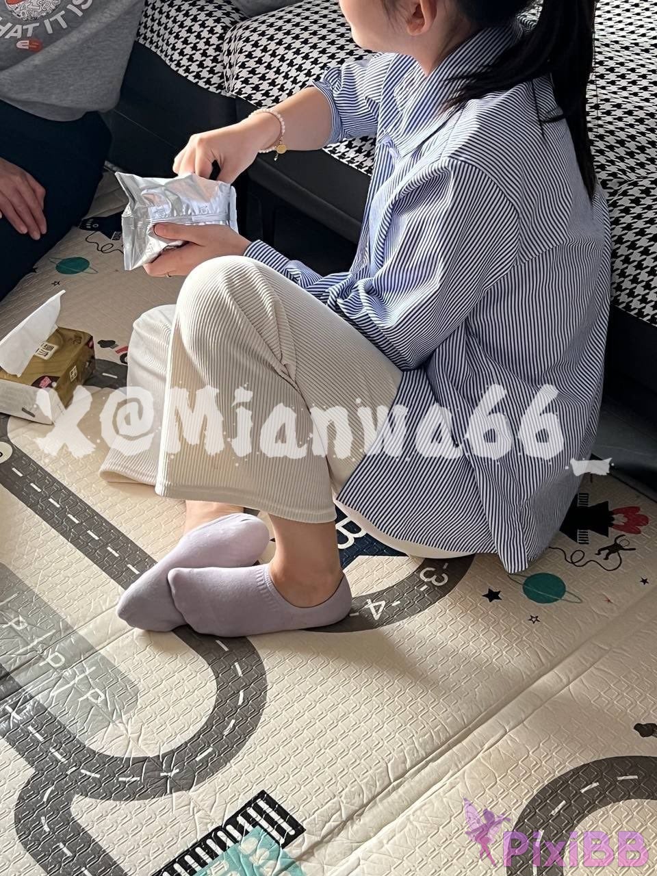 girlfriend cotton socks X Popular Gods Beloved Wife Yoga pants and white PixiBB.COM 024