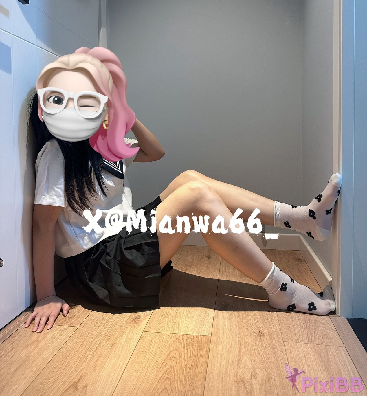 girlfriend cotton socks X Popular Gods Beloved Wife Yoga pants and white PixiBB.COM 032