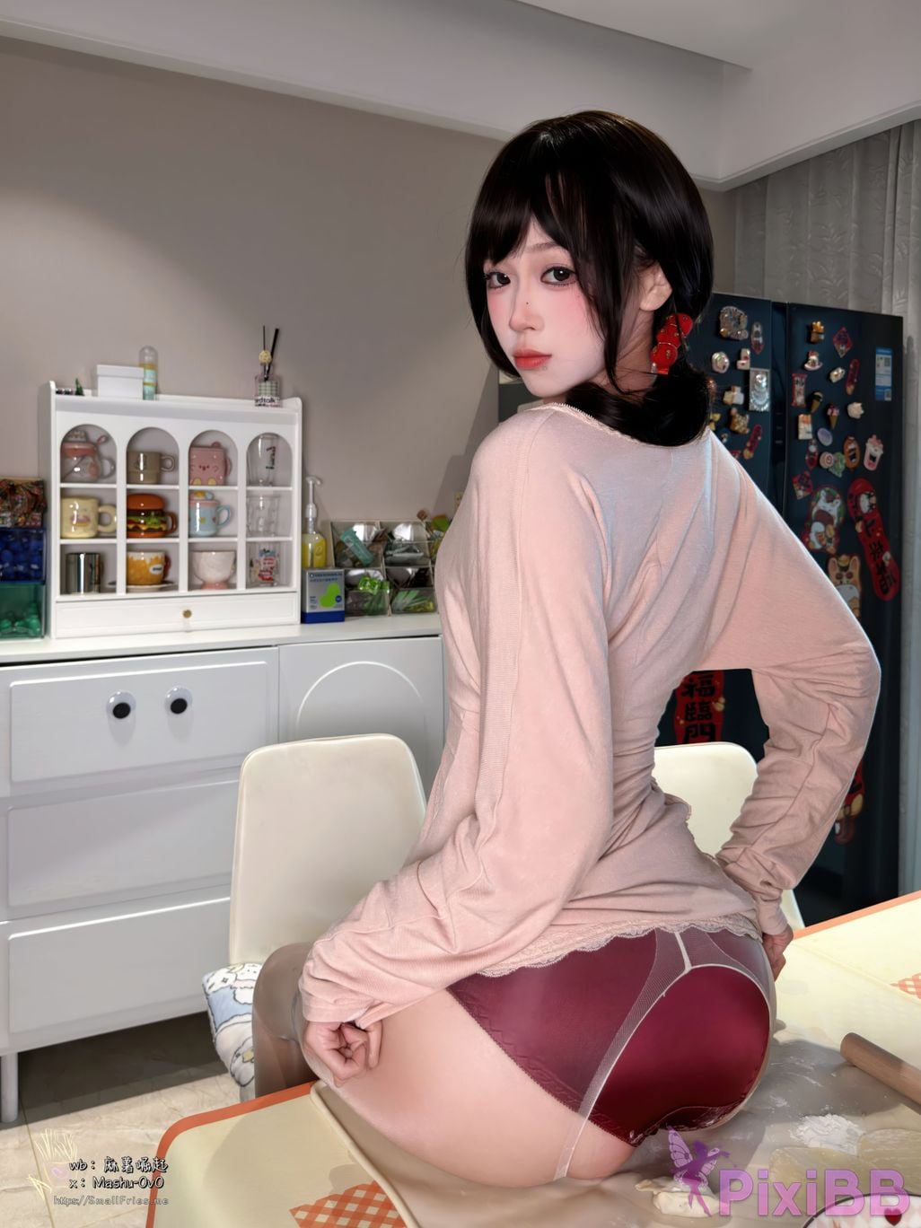 Cosplayer Mochi is delicious End of year love letter PixiBB.COM 023