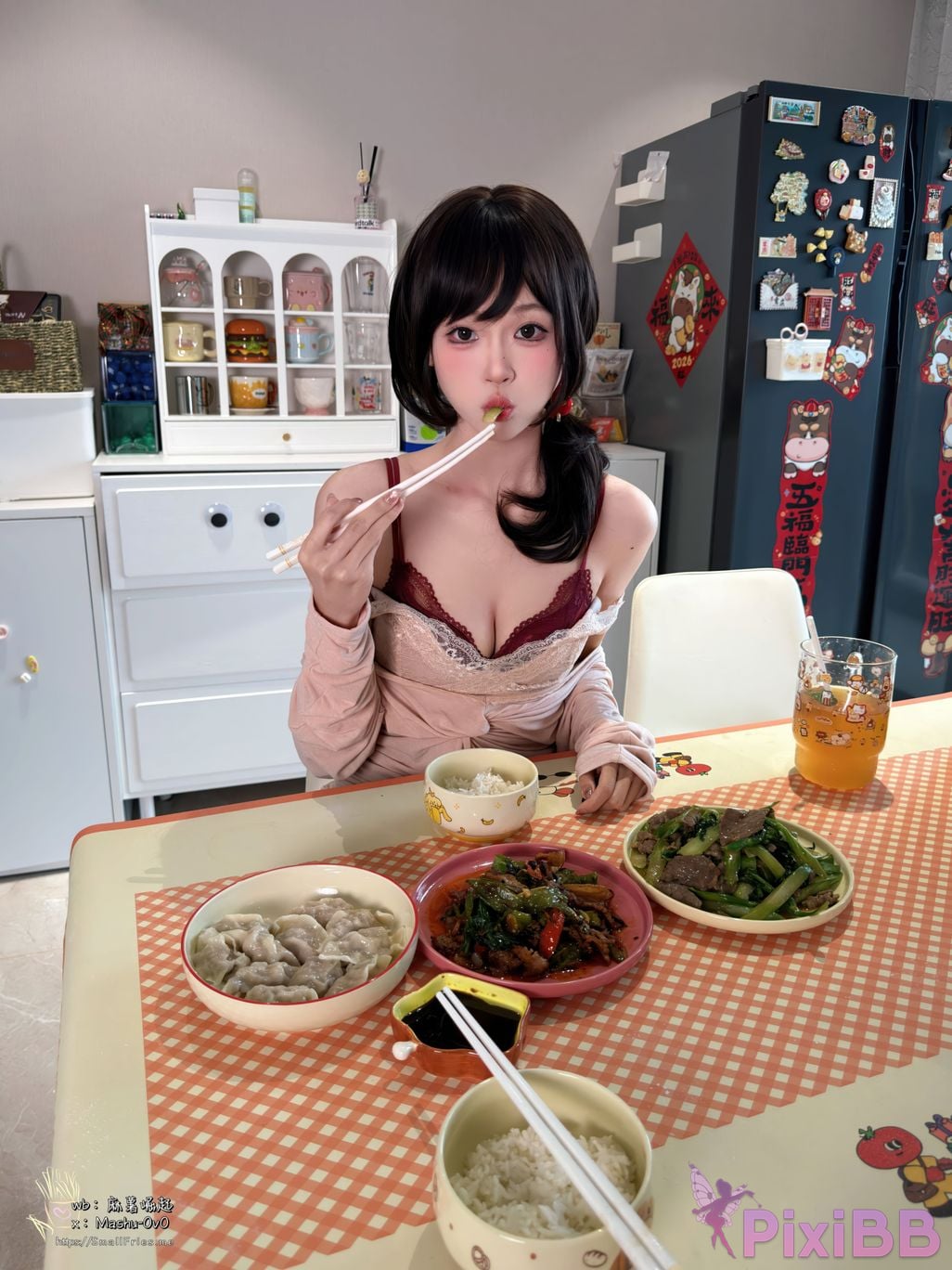 Cosplayer Mochi is delicious End of year love letter PixiBB.COM 041