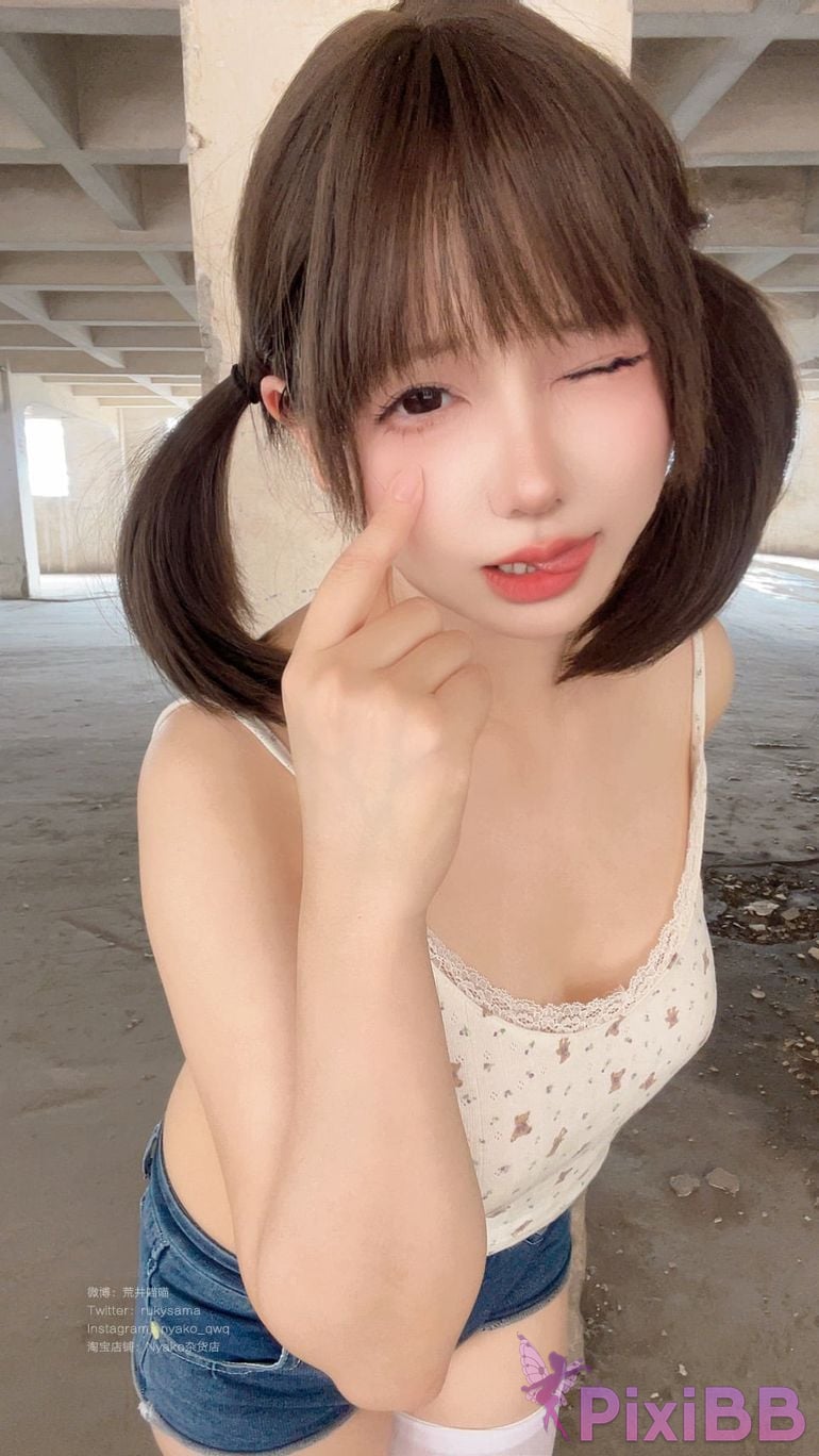 Coser Nyako PixiBB.COM 226.JPG