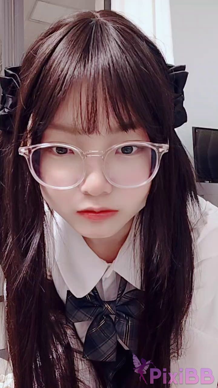 Li Zi Meow Young girl with glasses 14 department Squeeze the young handsome boy 02 PixiBB.COM 008