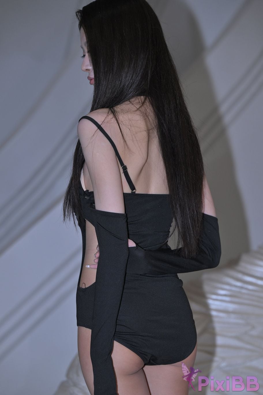 Featured Street Photography Works No.5412 2025 Miss World International PixiBB.COM 071