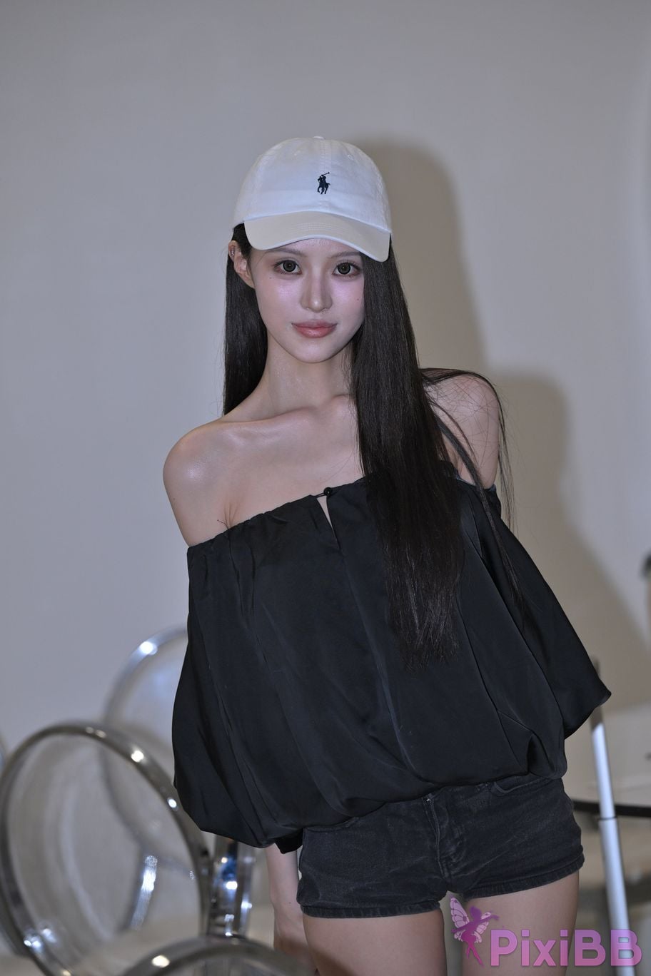 Featured Street Photography Works No.5412 2025 Miss World International PixiBB.COM 119