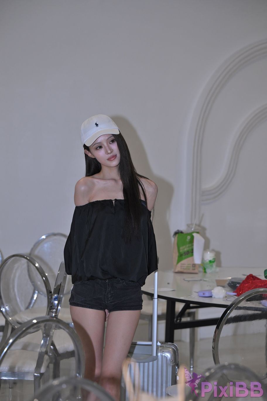 Featured Street Photography Works No.5412 2025 Miss World International PixiBB.COM 121