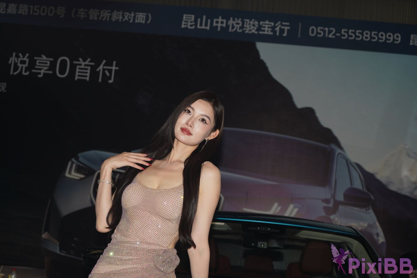 Featured Street Photography Works No.5415 Brown suspender skirt PixiBB.COM 079