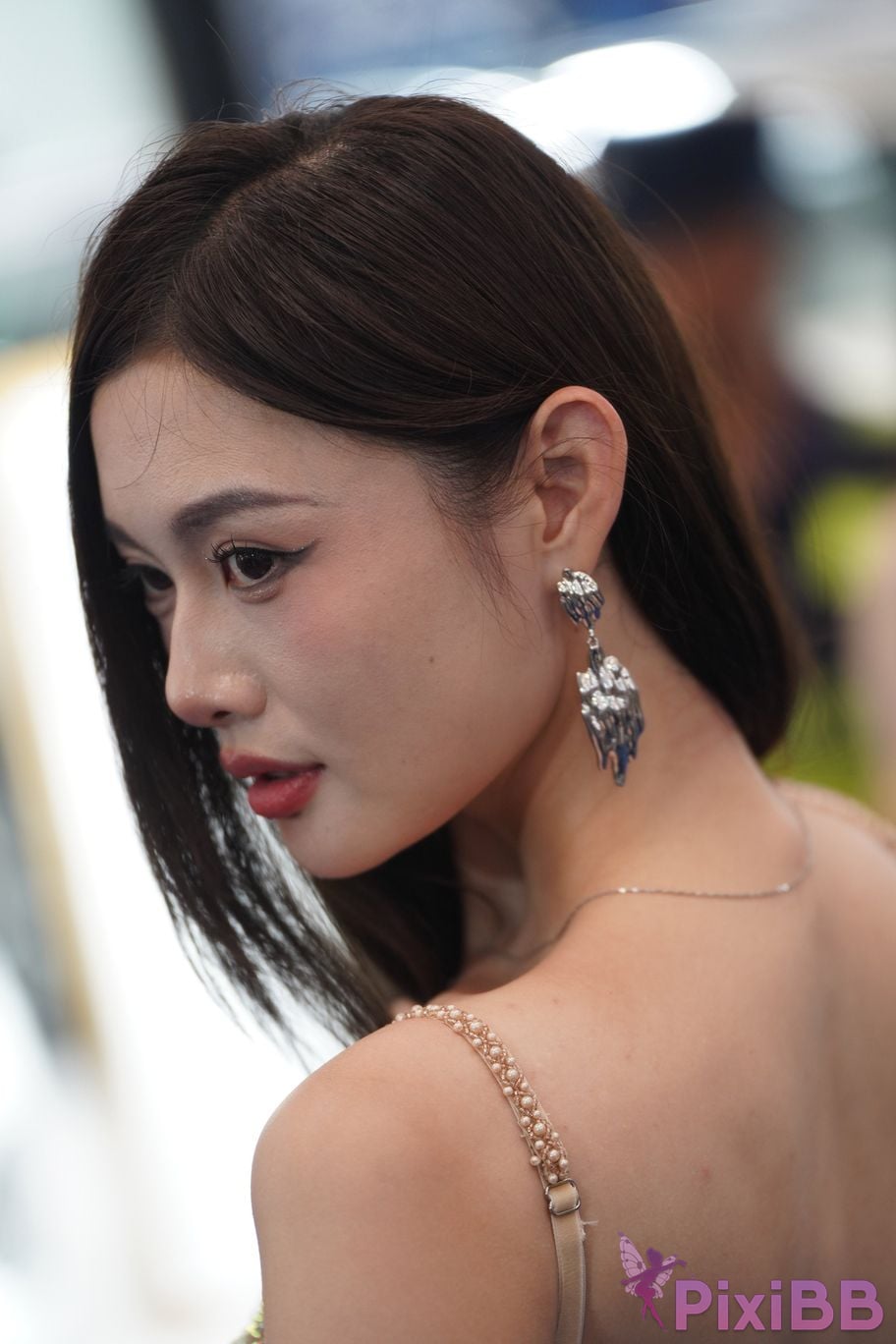 Featured Street Photography Works No.5415 Brown suspender skirt PixiBB.COM 189