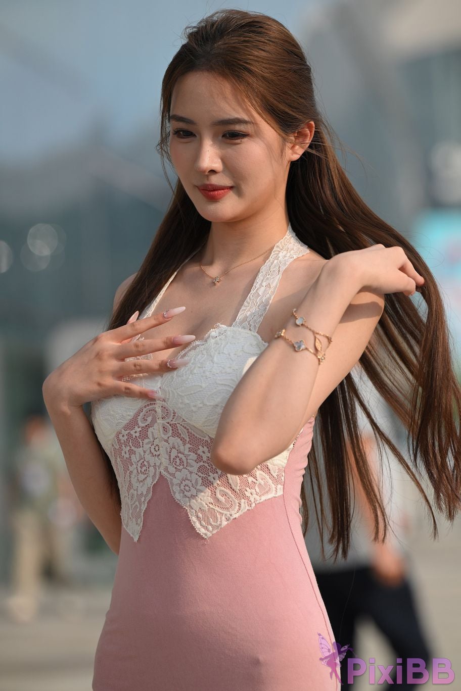 Featured Street Photography Works No.5418 Youthful and beautiful pink white skirt PixiBB.COM 040