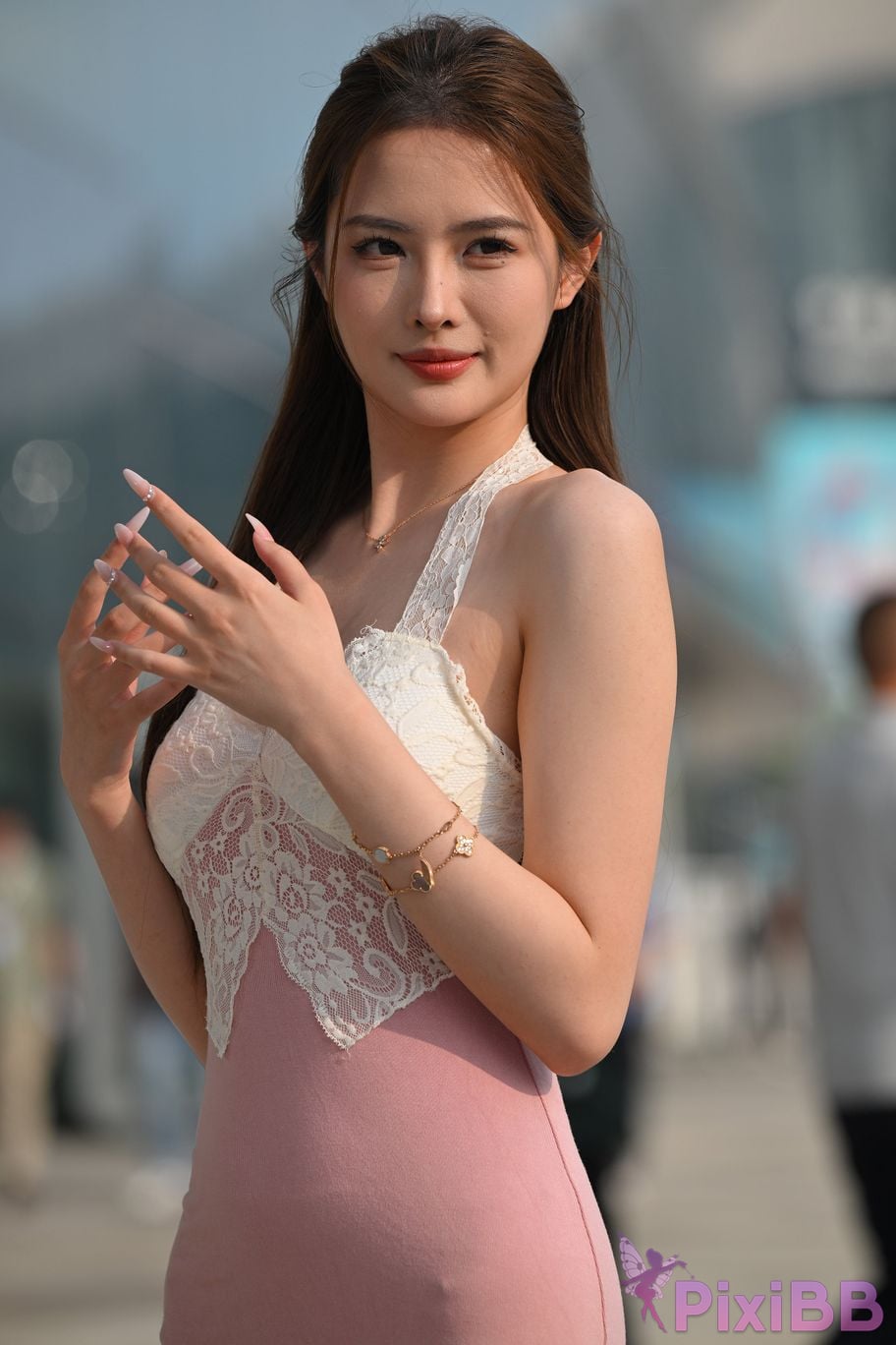 Featured Street Photography Works No.5418 Youthful and beautiful pink white skirt PixiBB.COM 043