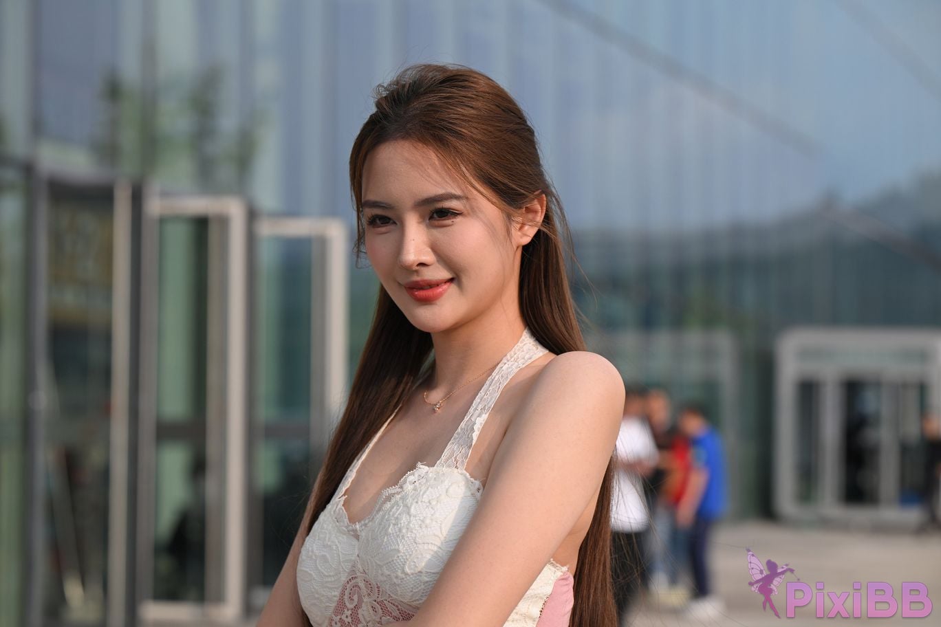 Featured Street Photography Works No.5418 Youthful and beautiful pink white skirt PixiBB.COM 126