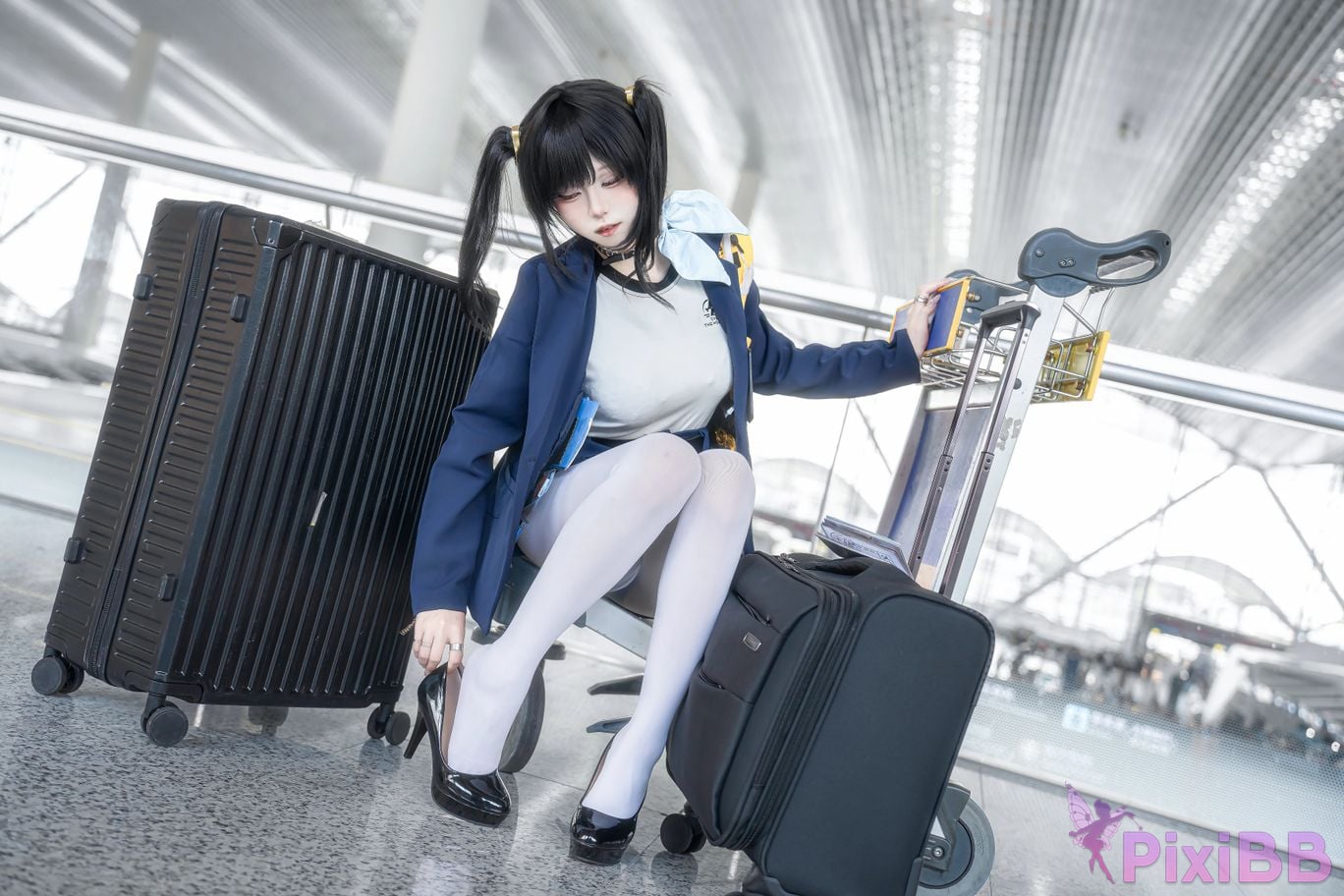 Cosplayer Zhiyue Etsu ko Nikke goddess of victory sola PixiBB.COM 010