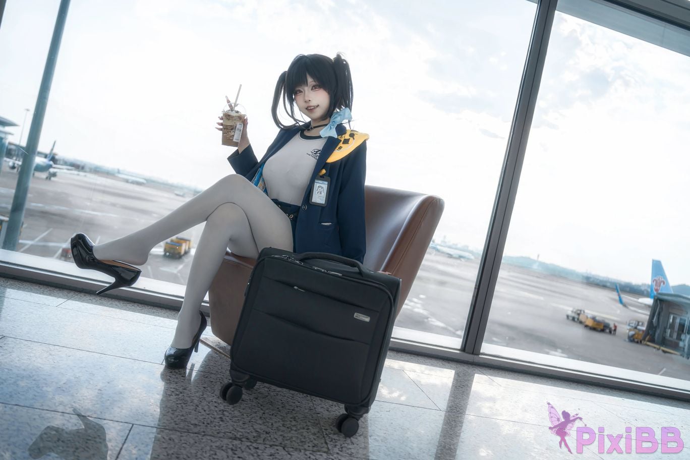 Cosplayer Zhiyue Etsu ko Nikke goddess of victory sola PixiBB.COM 013