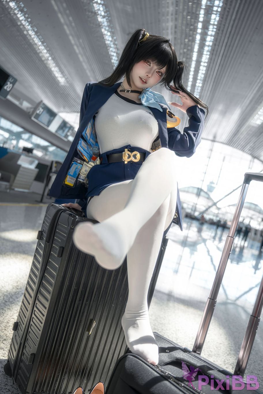 Cosplayer Zhiyue Etsu ko Nikke goddess of victory sola PixiBB.COM 031