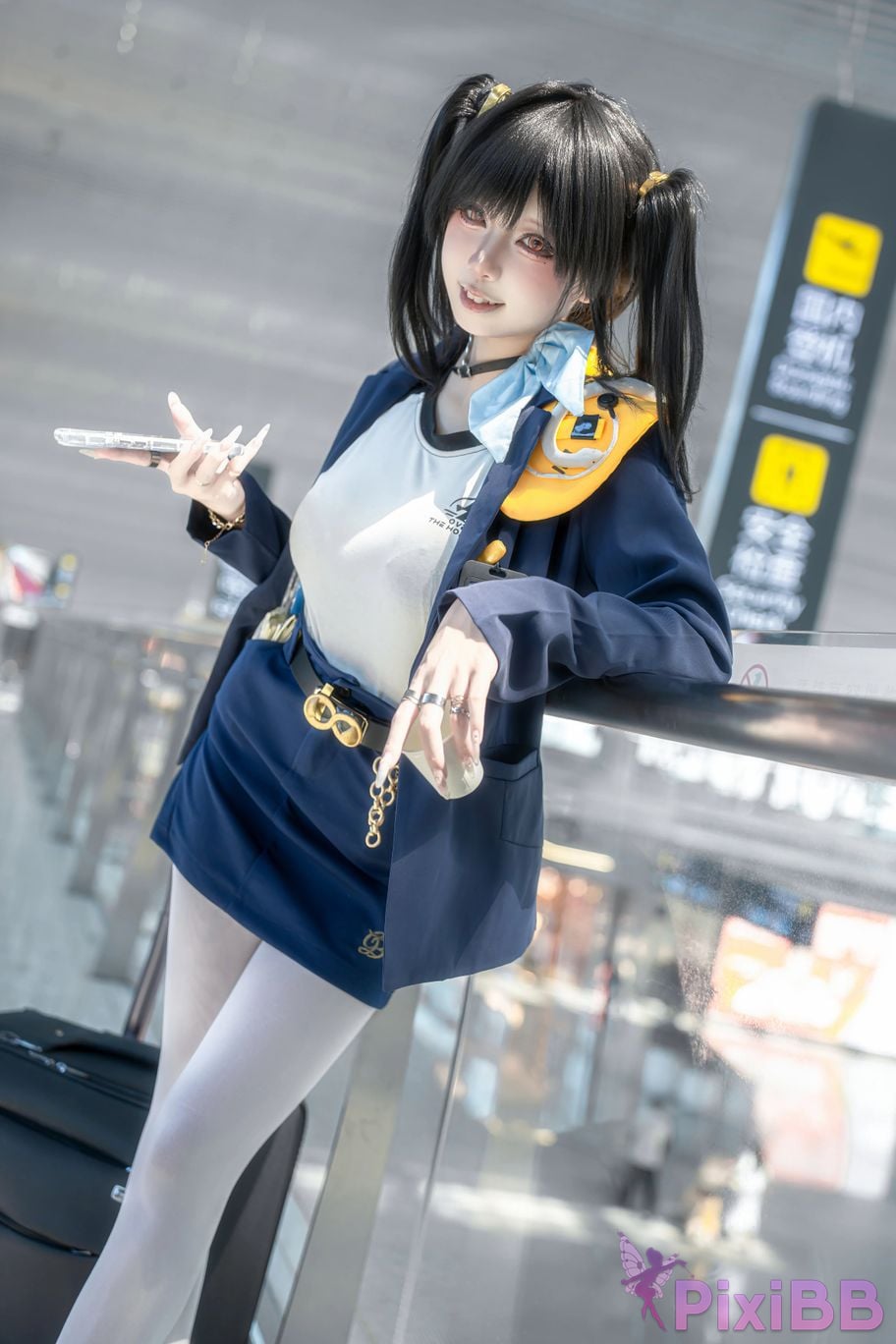 Cosplayer Zhiyue Etsu ko Nikke goddess of victory sola PixiBB.COM 056