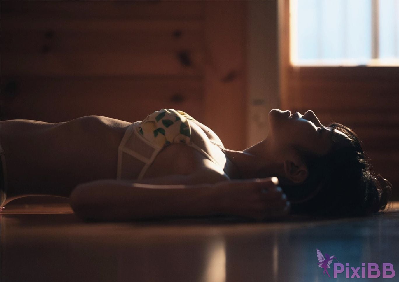 Japanese Idol Lisa Nito Risa Completely limited photo book desire Wunder Publishing House PixiBB.COM 122