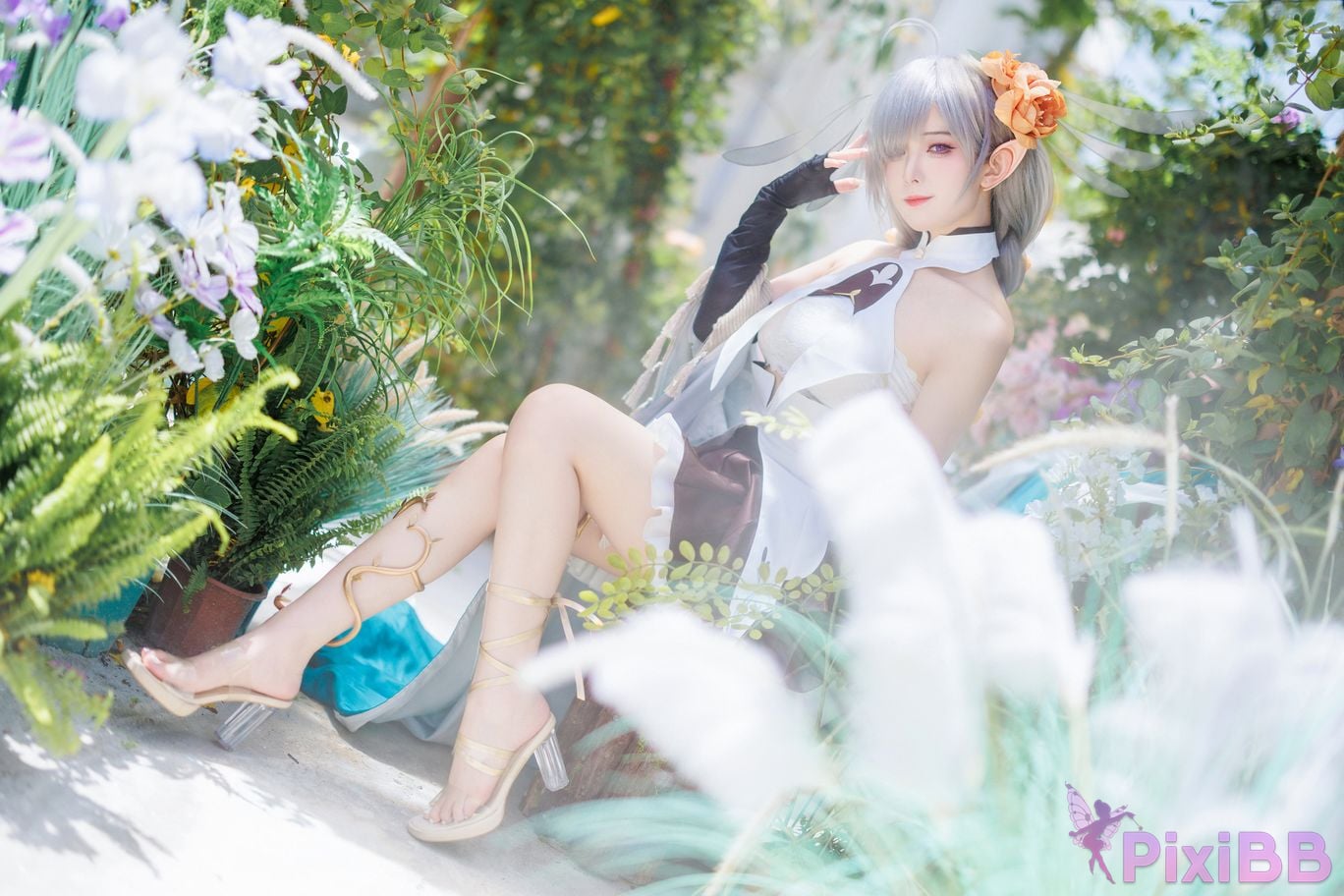 Cosplay Frontier V Everson PixiBB.COM 001