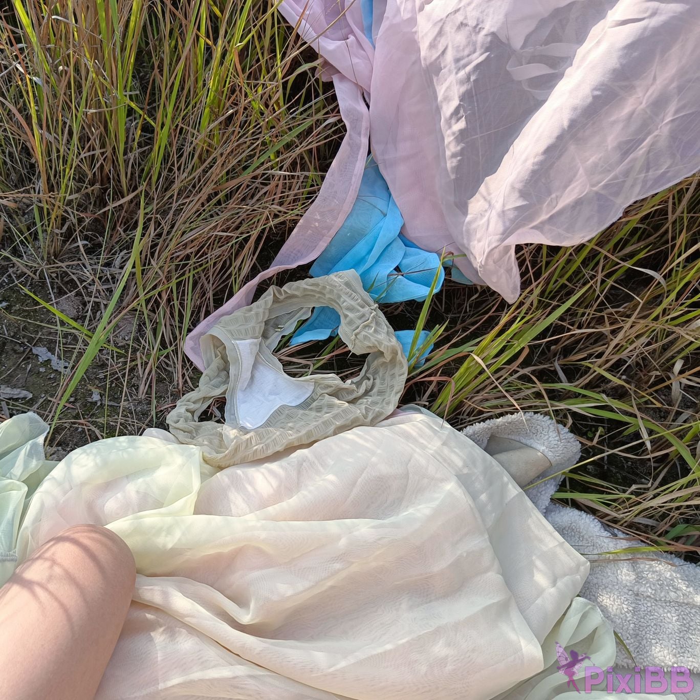 Cosplayer Milu Hanfu selfie PixiBB.COM 021