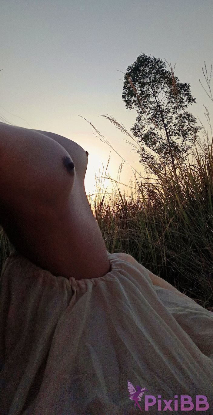 Cosplayer Milu Hanfu selfie PixiBB.COM 036