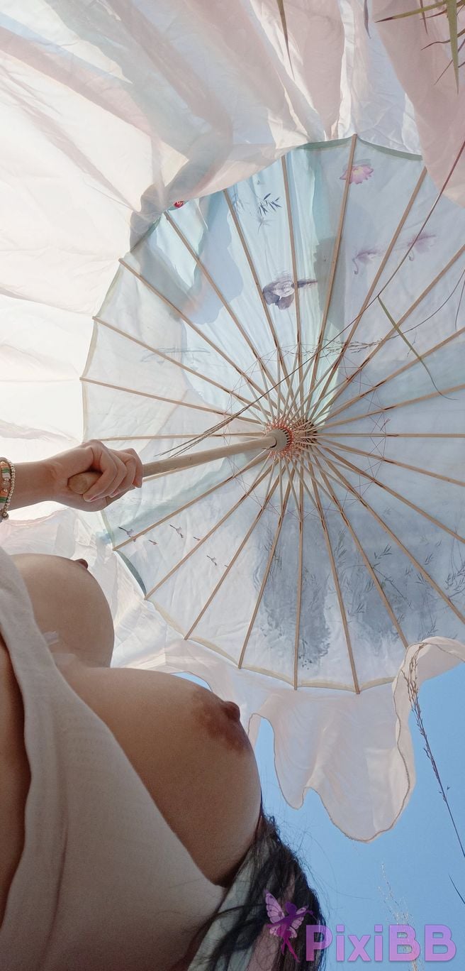 Cosplayer Milu Hanfu selfie PixiBB.COM 046