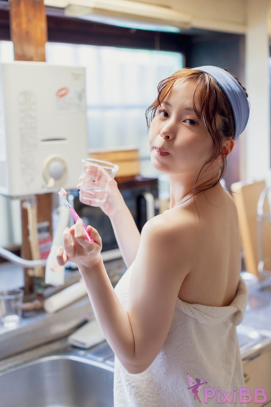 Japanese Idol Kuno Hinano Weekly Gendai Digital Photo Book Nobosemon Vol. 3. Over 100 pages of largely expanded edition PixiBB.COM 010