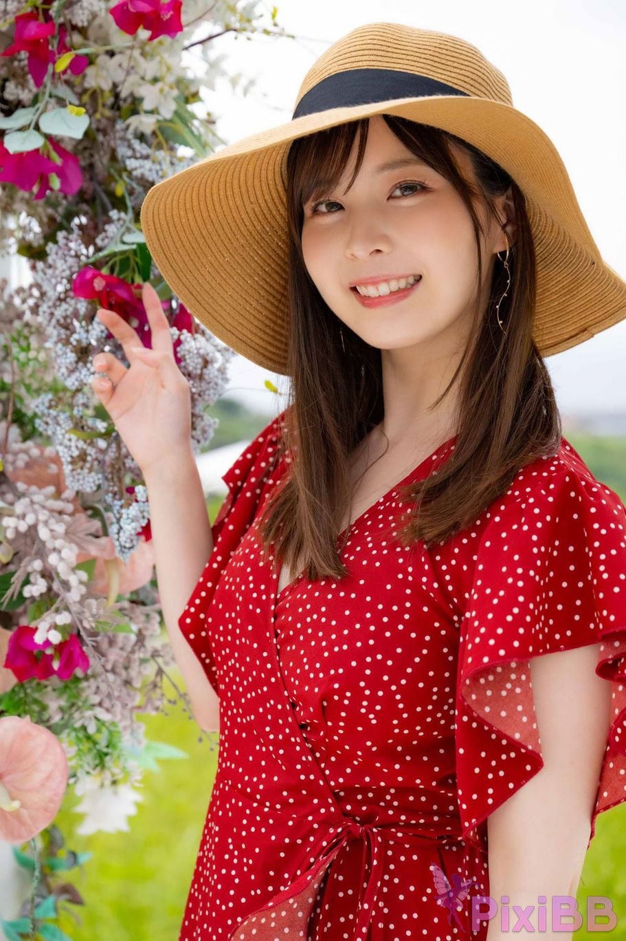 Japanese Idol Kuno Hinano Hinas Weekly Gendai Digital Photo Collection A r e y o u a g P m i N d S s PixiBB.COM 099