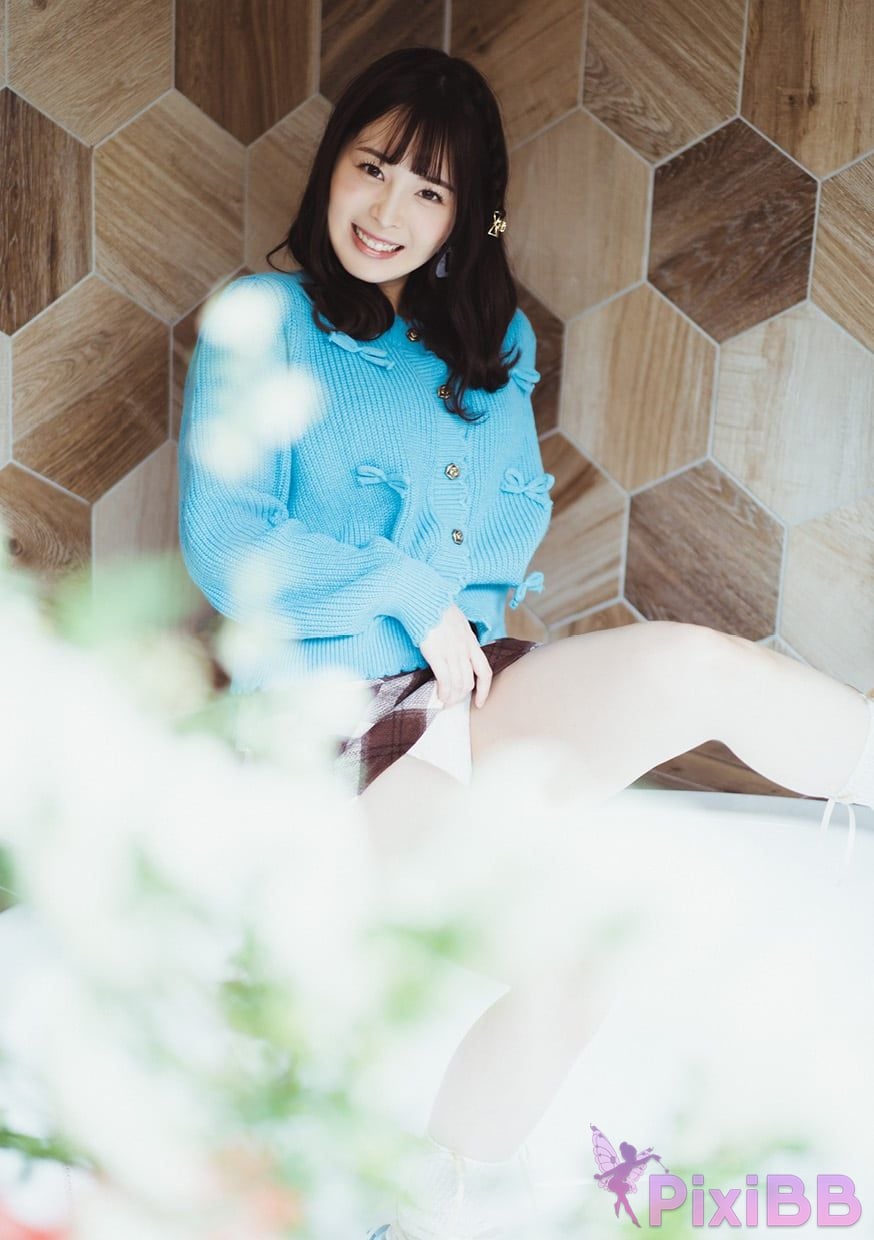 Japanese Idol Kuno Hinano Escape PixiBB.COM 068