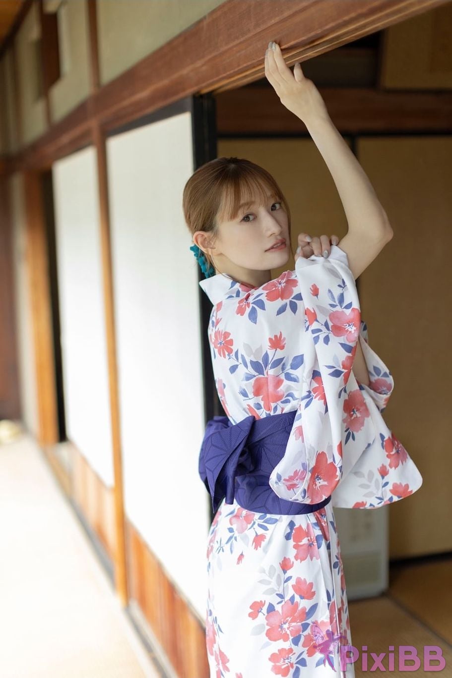 Japanese Idol Kana Nakada FRIDAY Digital Photo Book Even though Im by my side PixiBB.COM 039