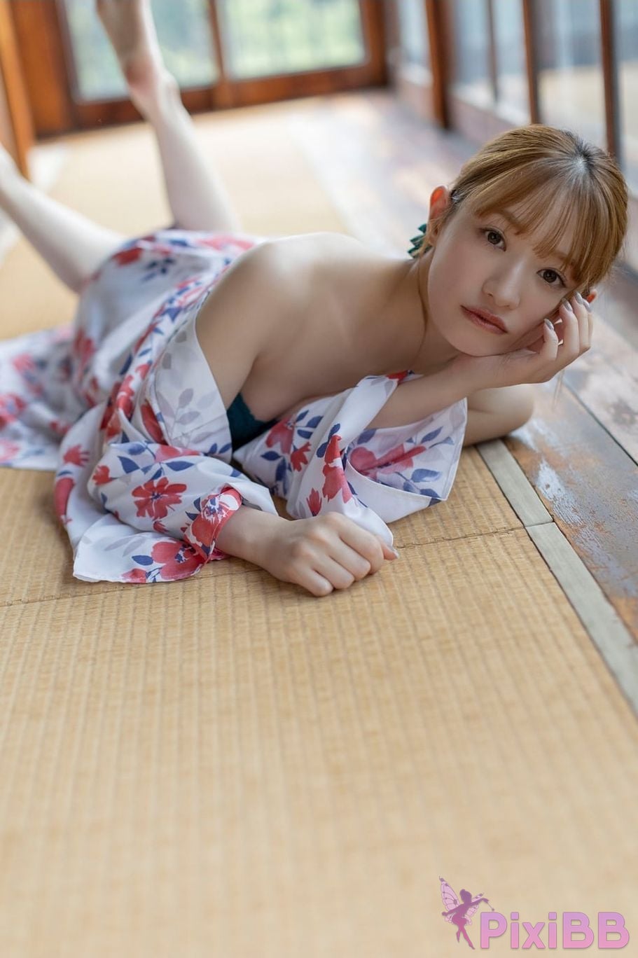 Japanese Idol Kana Nakada FRIDAY Digital Photo Book Even though Im by my side PixiBB.COM 045