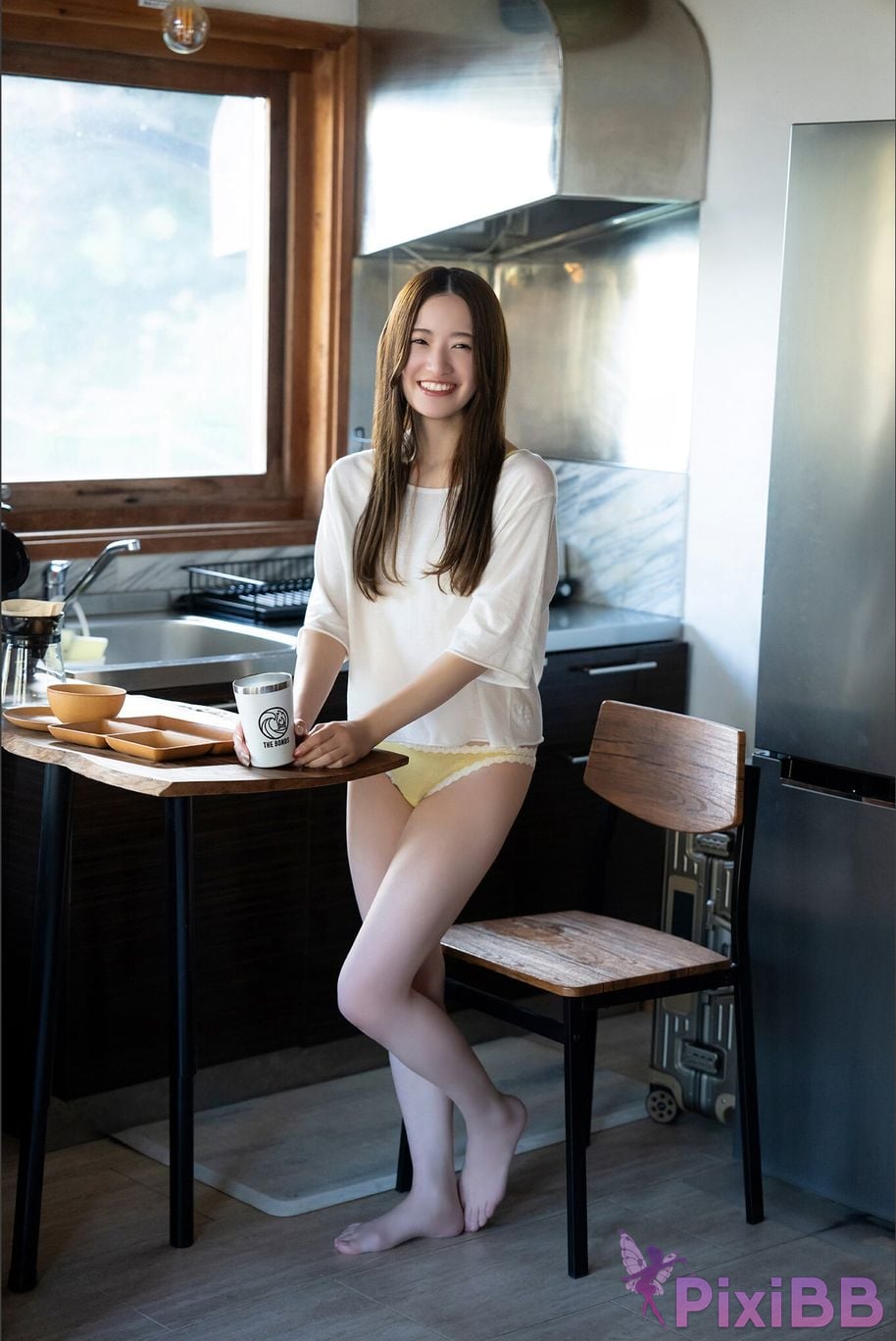 Japanese Idol Kana Nakada More and more a lot more Young Magazine Digital Photo Book PixiBB.COM 010