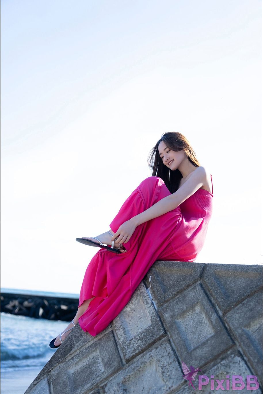 Japanese Idol Kana Nakada More and more a lot more Young Magazine Digital Photo Book PixiBB.COM 042